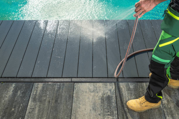 Why Choose Our Certified Pressure Washing Experts for Your Project Needs in St Francisville, LA?